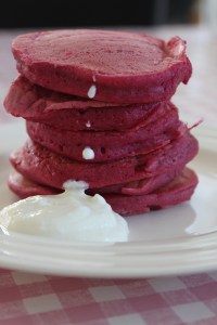 Pannenkoekjes-rode biet-yoghurt