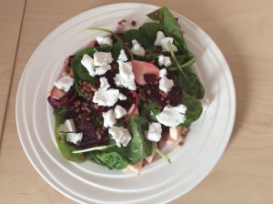 Rode bieten-spinazie-salade