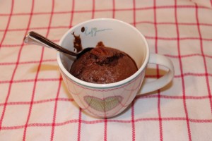 Brownie-mugcake-lovetocookhealthy (3)