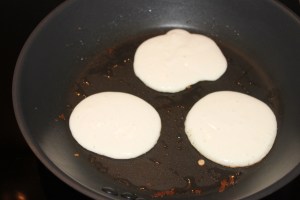 Ricotta pancakes-lovetocookhealthy (2)