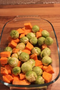 Spruitjesschotel met feta en zoete aardappel-lovetocookhealthy