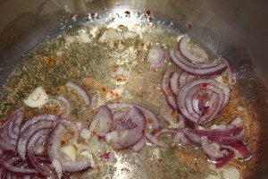 Tomatensaus-basisrecept-lovetocookhealthy (2)