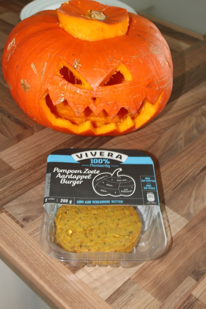 pompoen-zoete-aardappel-burger-lovetocookhealthy
