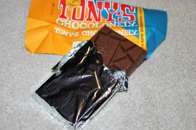 tony-chocolonely-kaneelbiscuitjes