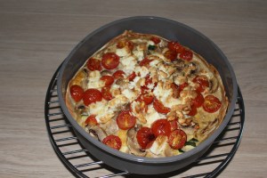 Hartige taart-met-courgette-champignons-cherrytomaat-lovetocookhealthy3