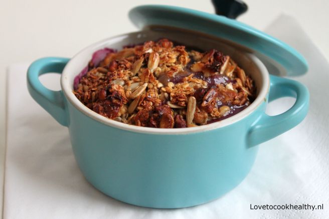 Gezondere crumble met rode vruchten