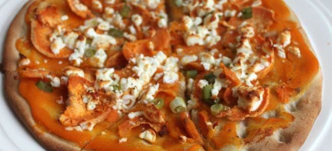 Zoete aardappelpizza