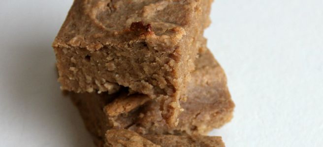 Healthy blondies