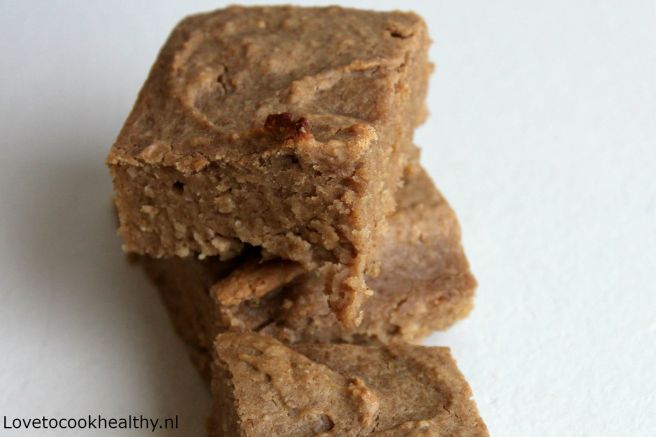 Healthy blondies