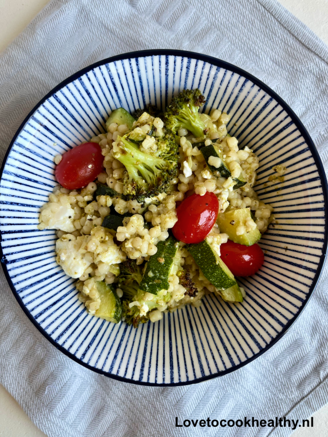 Parelcouscous broccoli pesto
