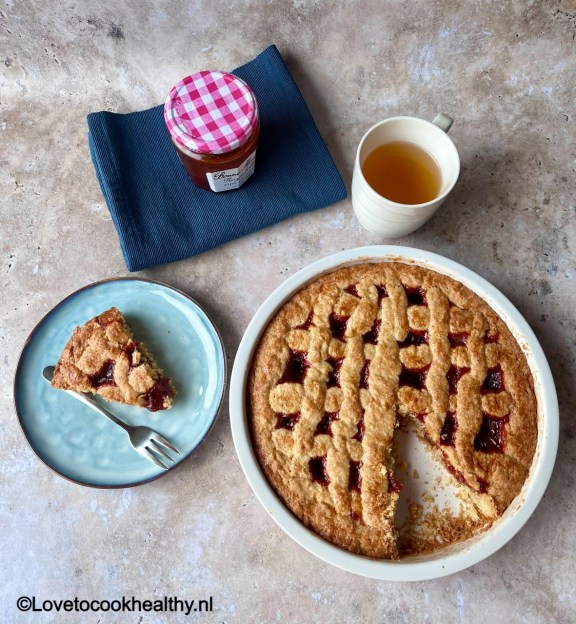 Crostata-rozenboteljam-lovetocookhealthy