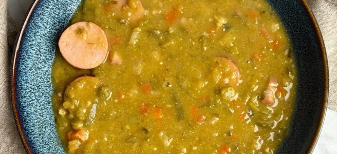 Erwtensoep uit de slowcooker