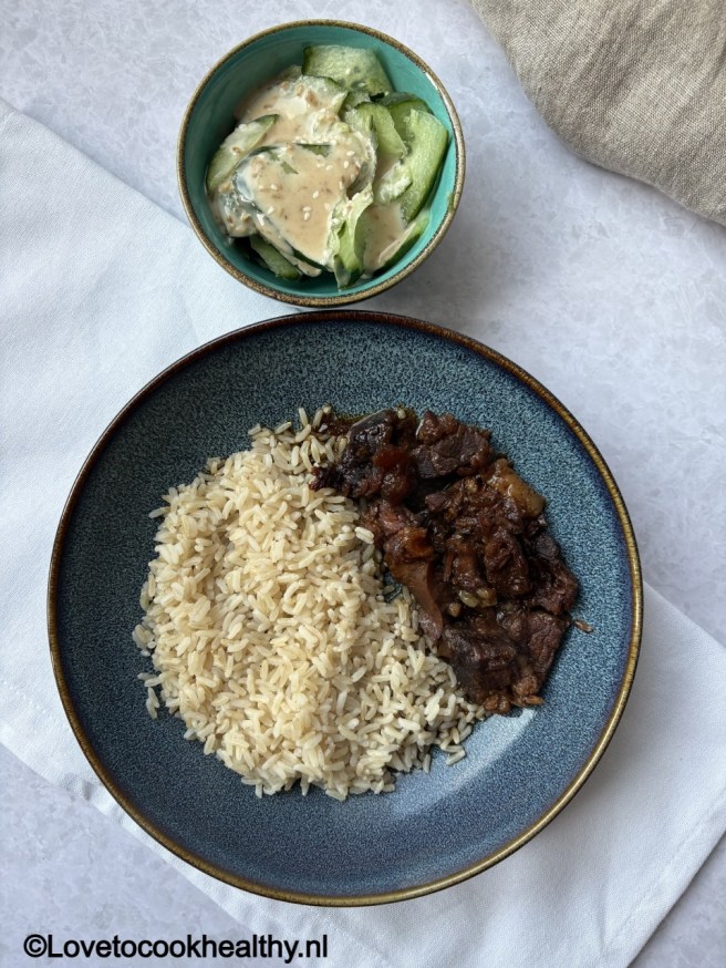 Daging smoor uit de slowcooker.