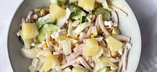 Frisse witlofsalade met ananas