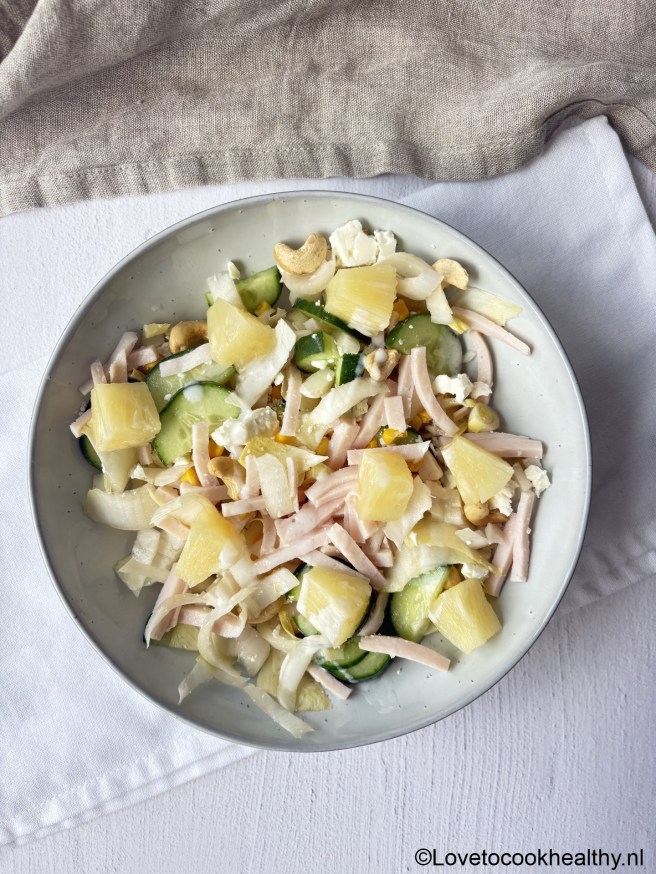 Frisse witlofsalade met ananas